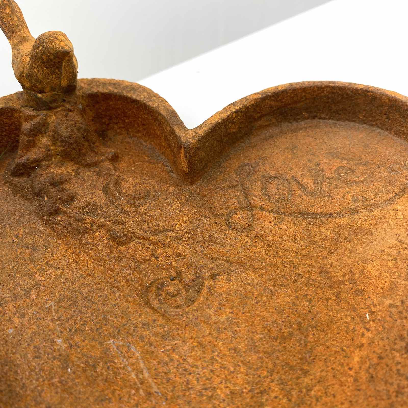 aubaho-IZ-2268-3 Schale Vogeltränke Herz Liebe Vogelbad Eisen Garten Dekoration Antik-Stil Love