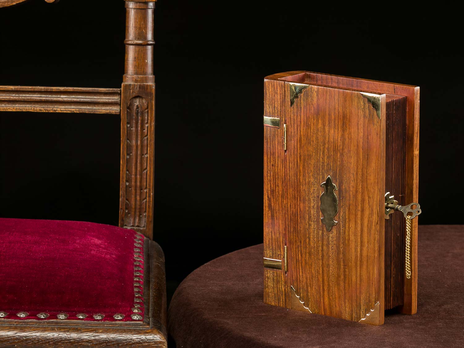 2016-02-012_Auktionshaus_013 Buchattrappe abschließbar Holz Box Schmuckschatulle Anker antik Stil book box