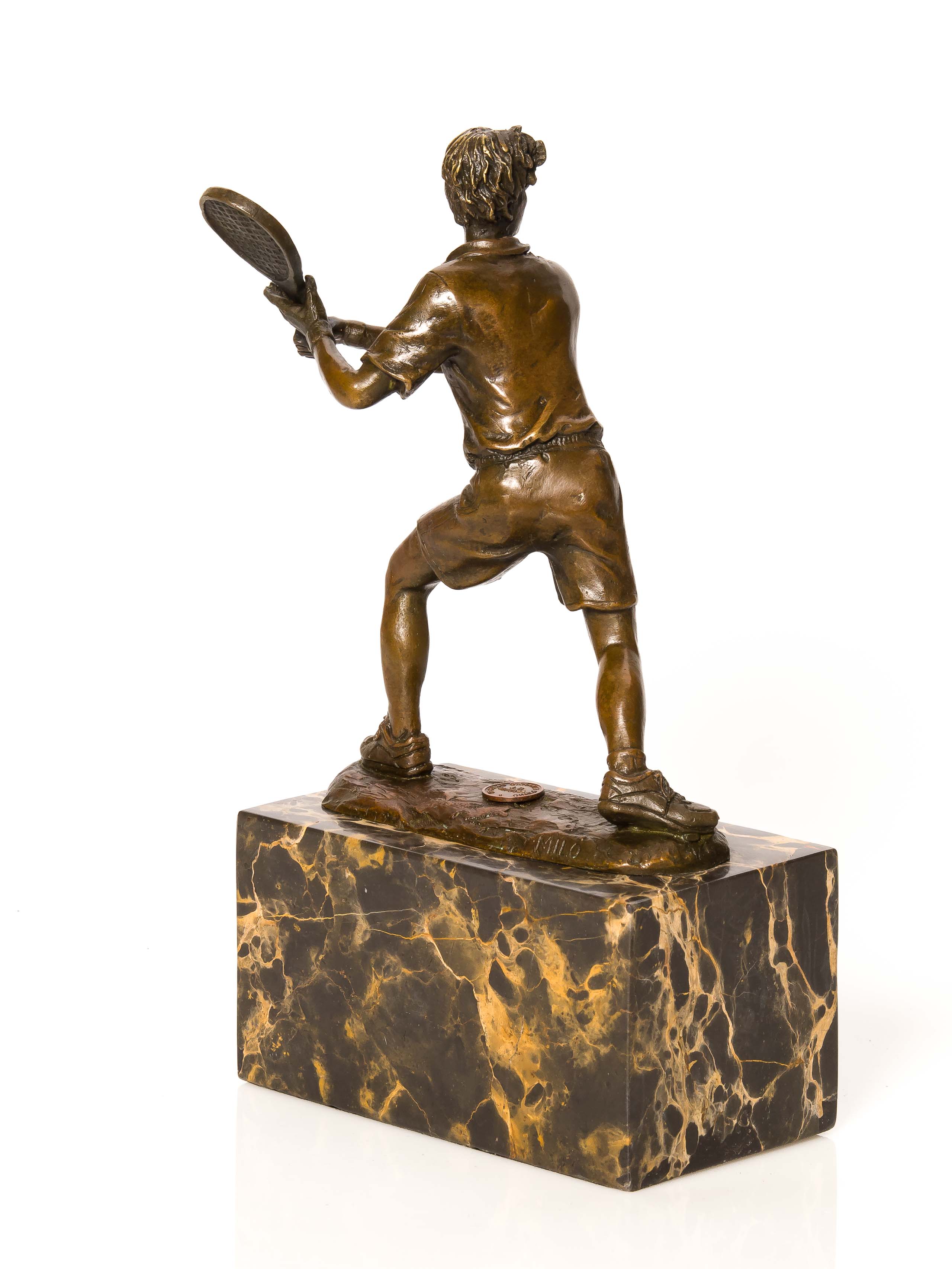 SL-25-3 BRONZE TENNISSPIELER TENNIS POKAL BRONZEFIGUR BRONZESKULPTUR FIGUR ANTIK STIL