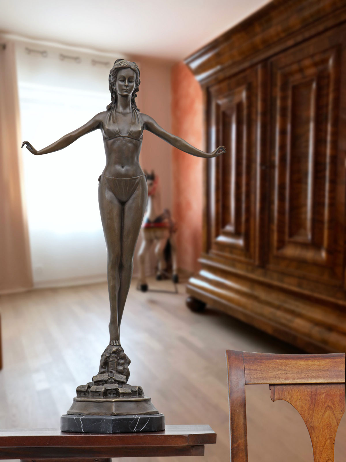 BR-163_7 Bronzeskulptur erotische Kunst Erotik Bikini im Antik-Stil Bronze Figur Statue