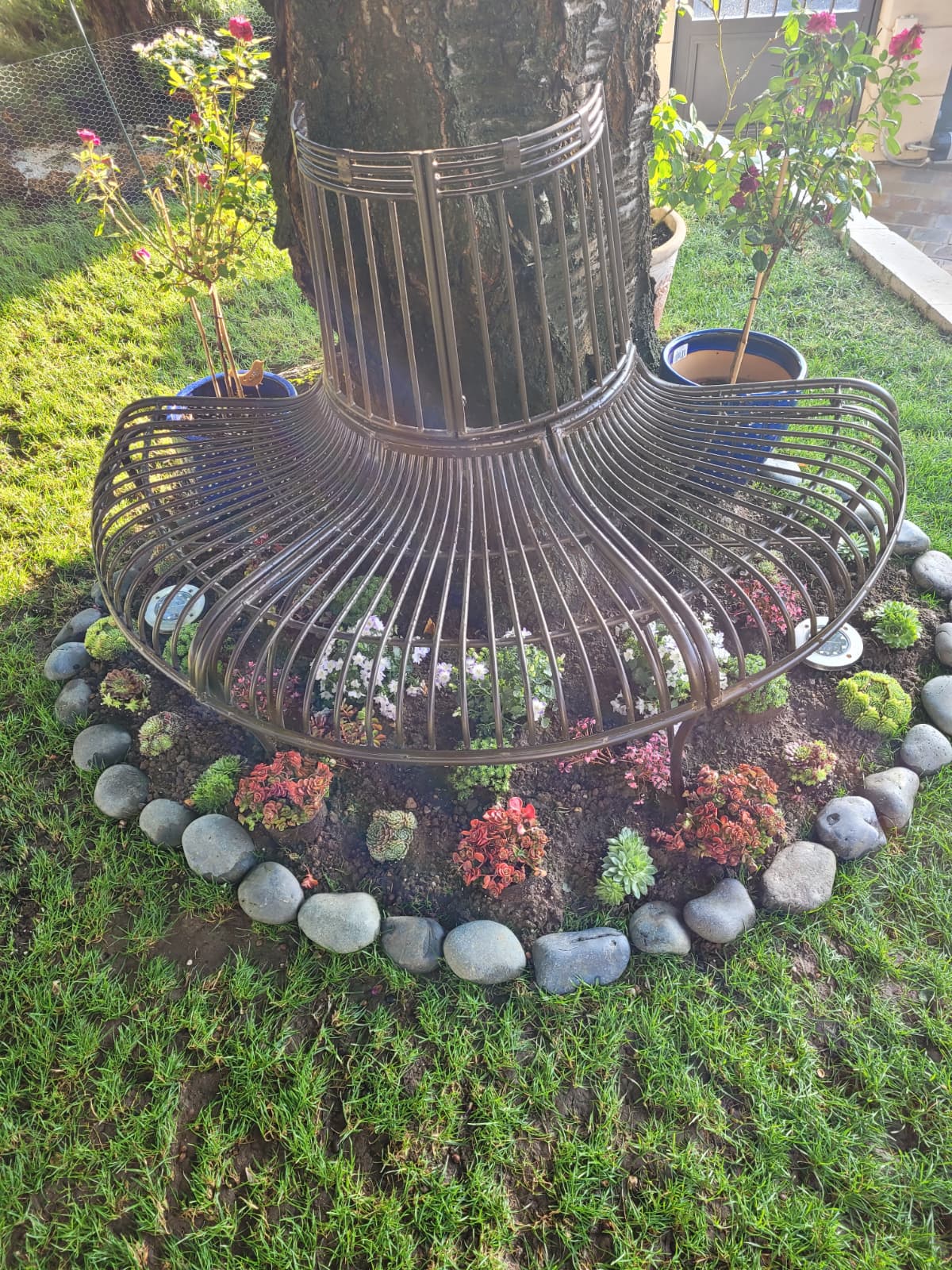 baumbank Gartenbank Bank Antik-Stil Garten Metall Eisen braun Möbel Baumbank 134cm
