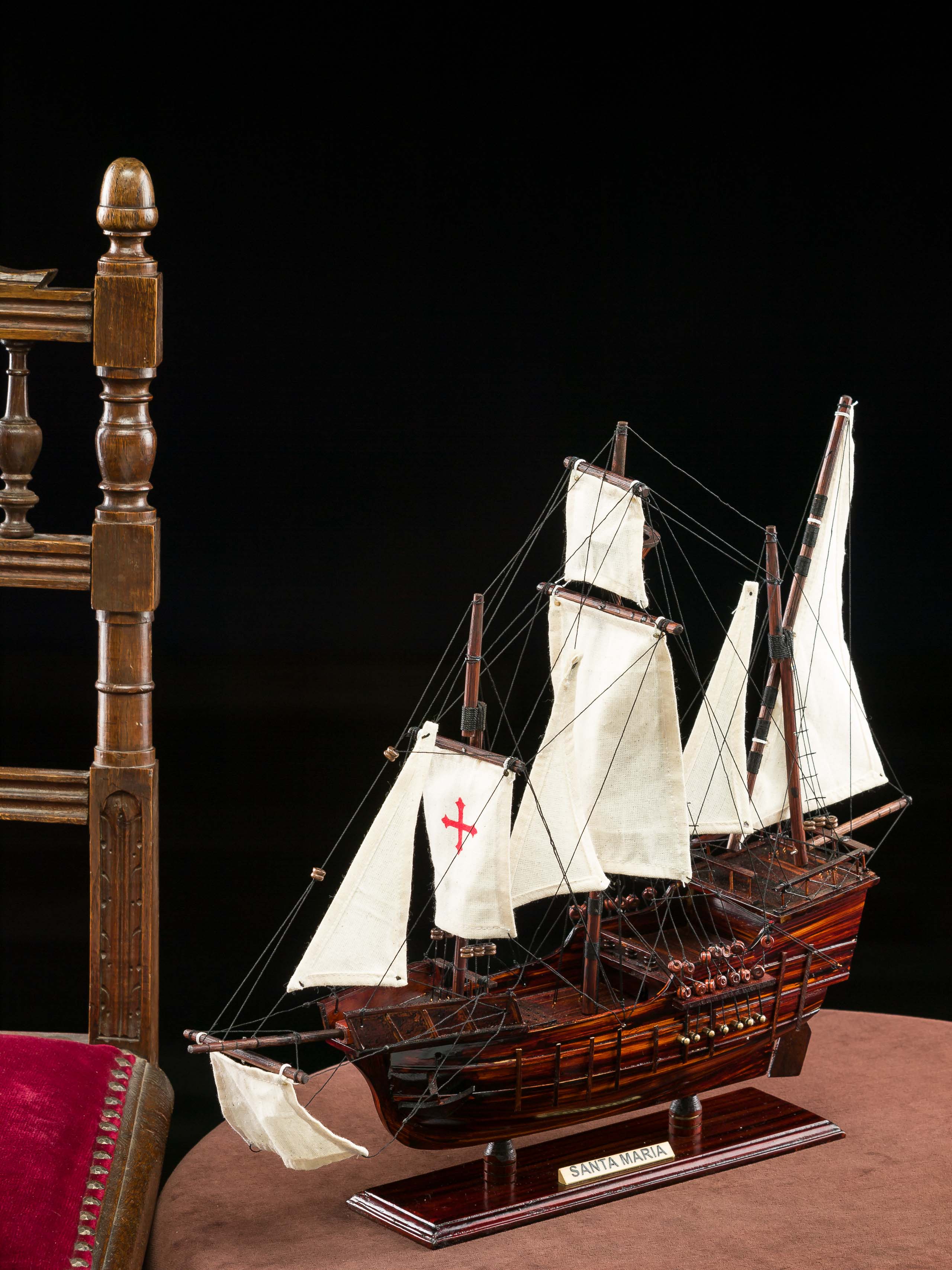 Modellschiff Santa Maria Holz Kolumbus Flaggschiff Segelschiff Karavelle Schiff