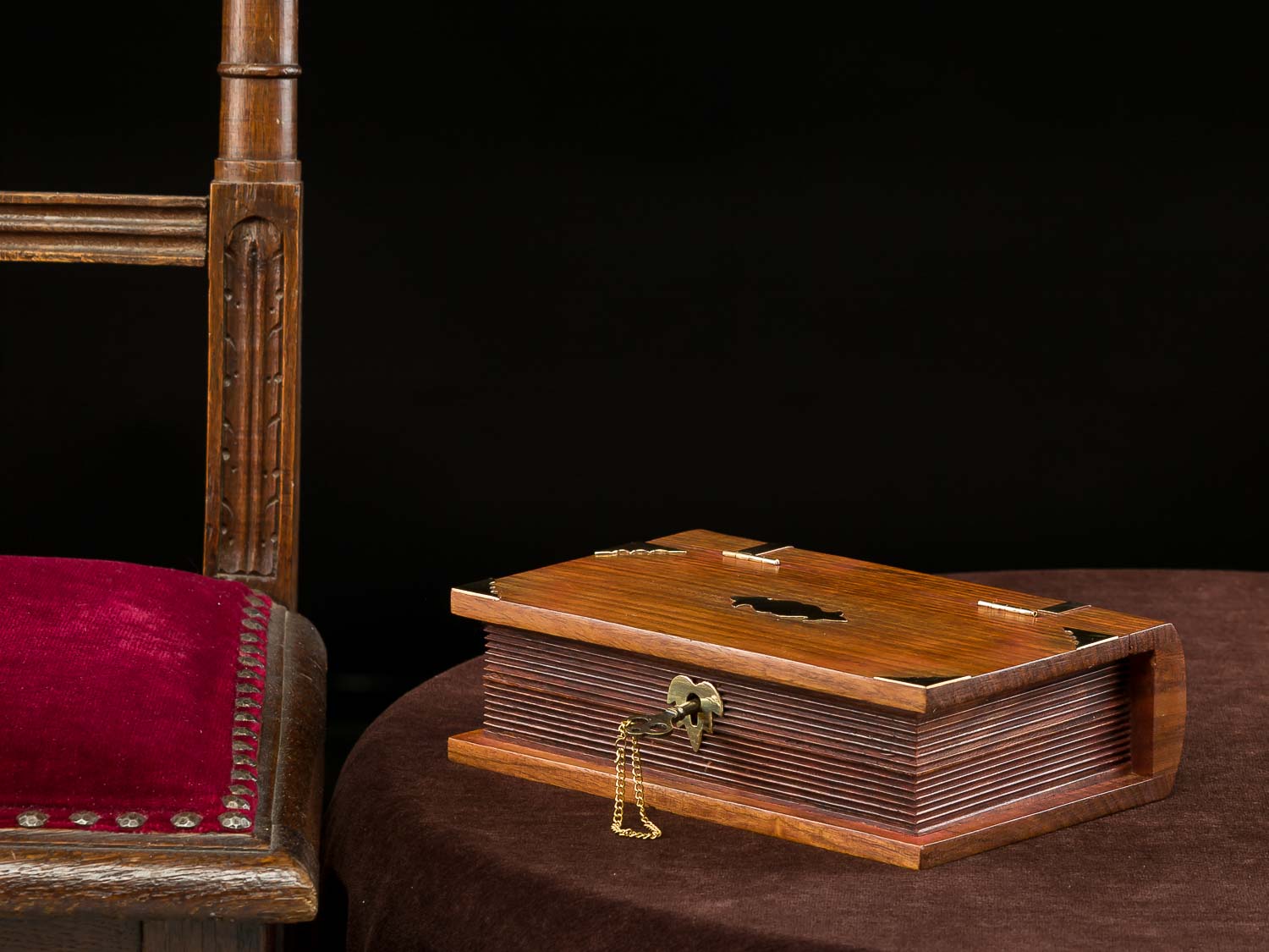 2016-02-012_Auktionshaus_015 Buchattrappe abschließbar Holz Box Schmuckschatulle Anker antik Stil book box