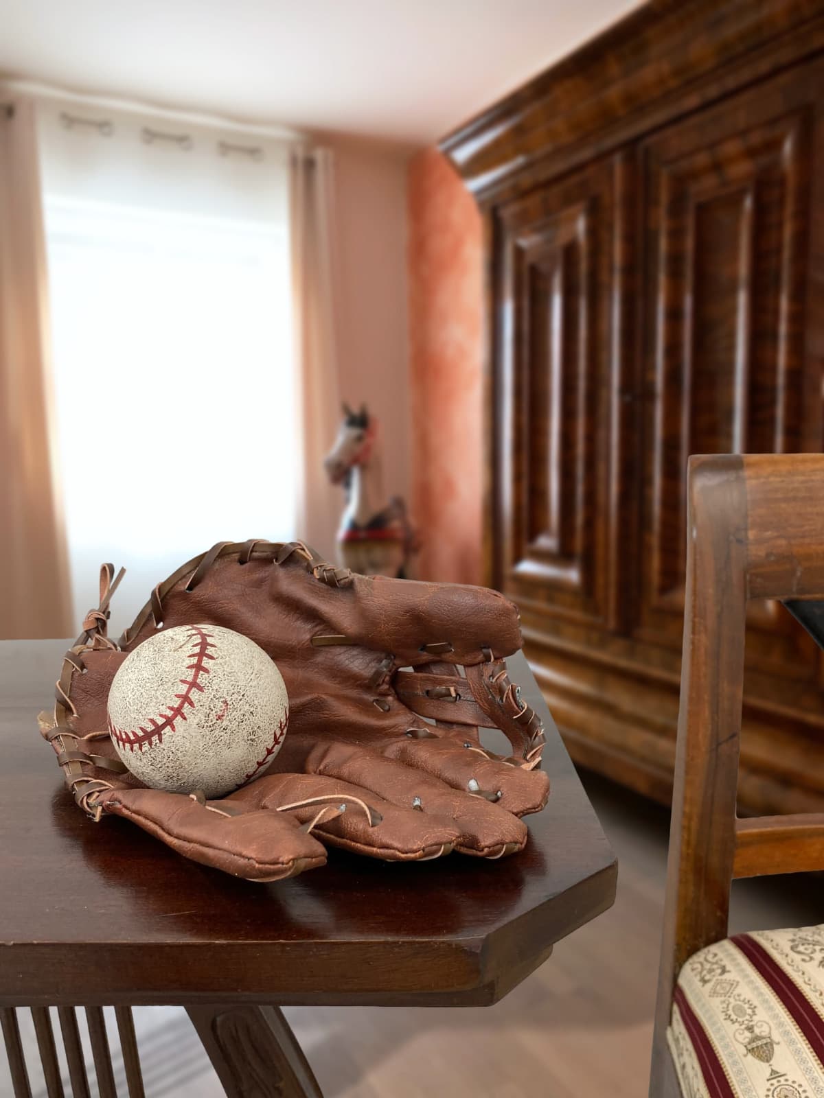 600E951-4 Baseball Handschuh mit Ball Dekoration Wanddeko USA Kunstleder Antik-Stil