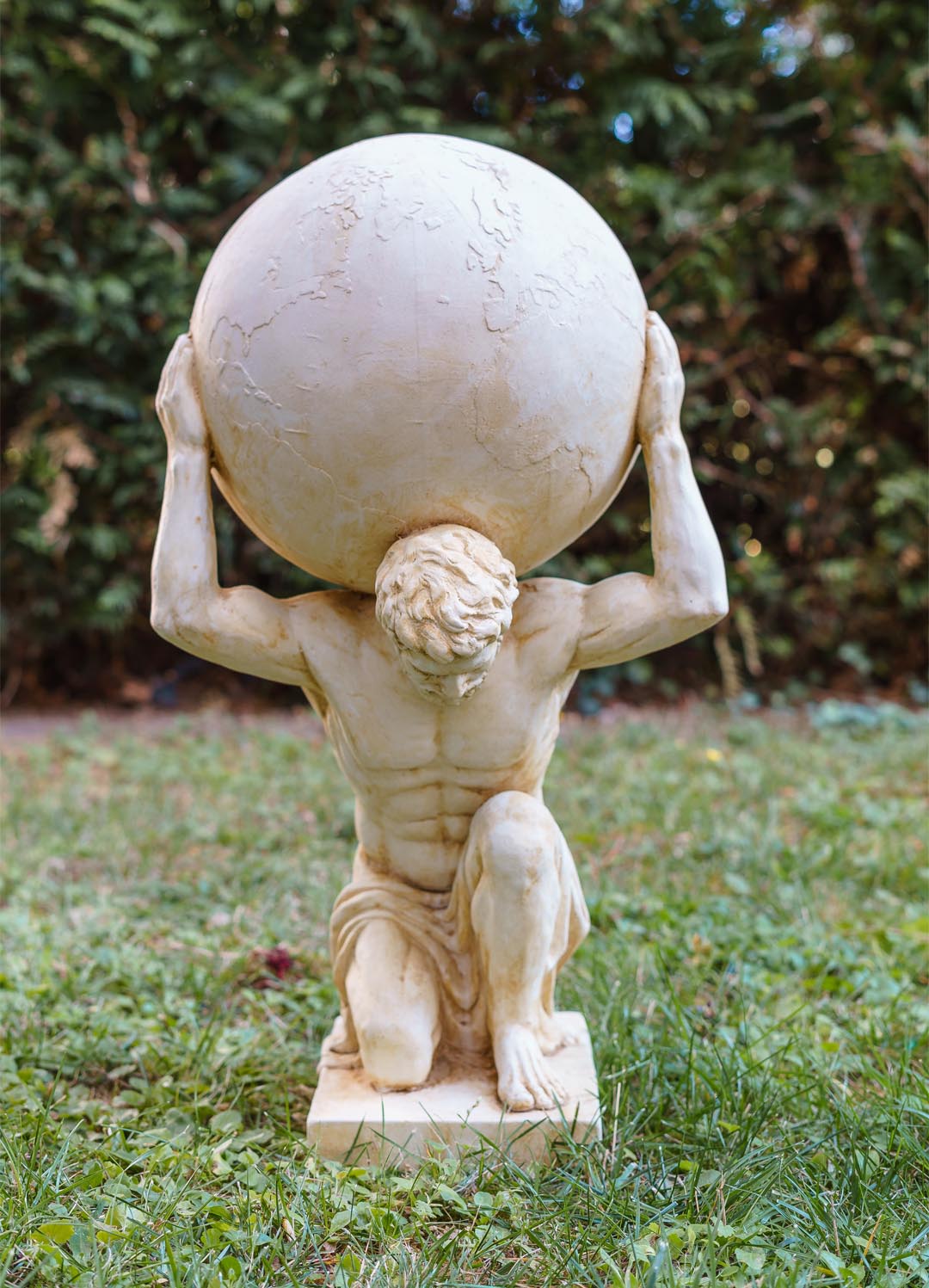 TZ-17-8 XL Atlas Titan Weltkugel Skulptur Figur Statue Garten Haus Antik-Stil 69cm