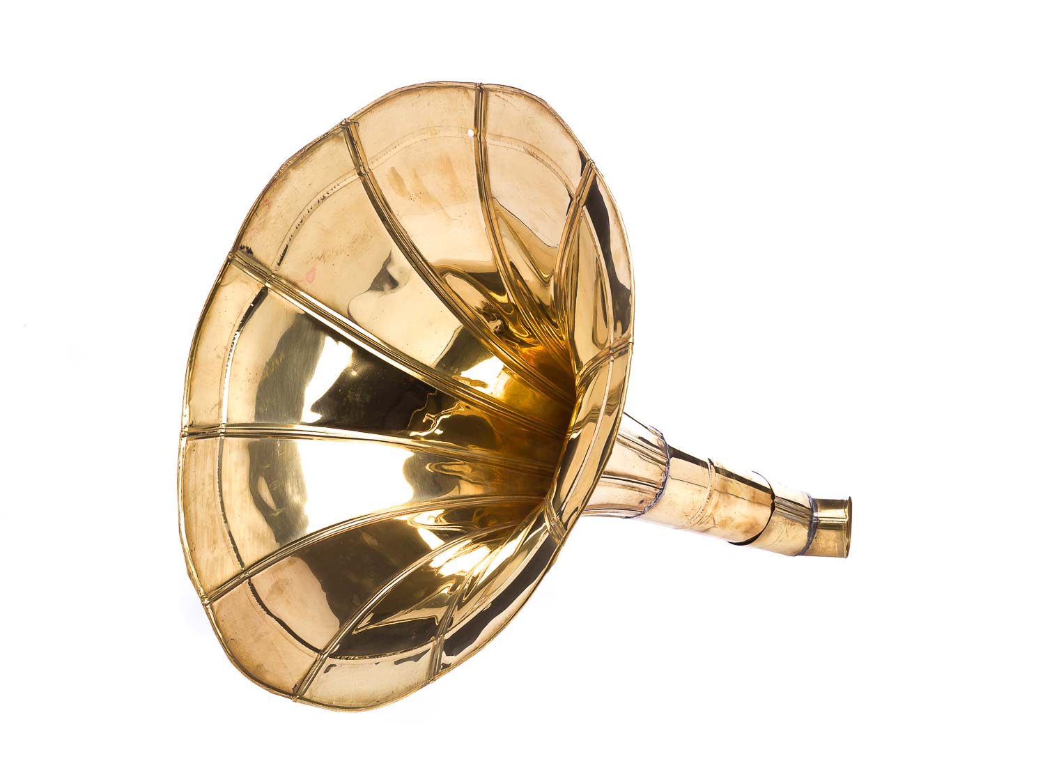 2016-03-29_Auktionshaus_061 Trichter Grammophon Horn goldfarben im antik Stil gramophone