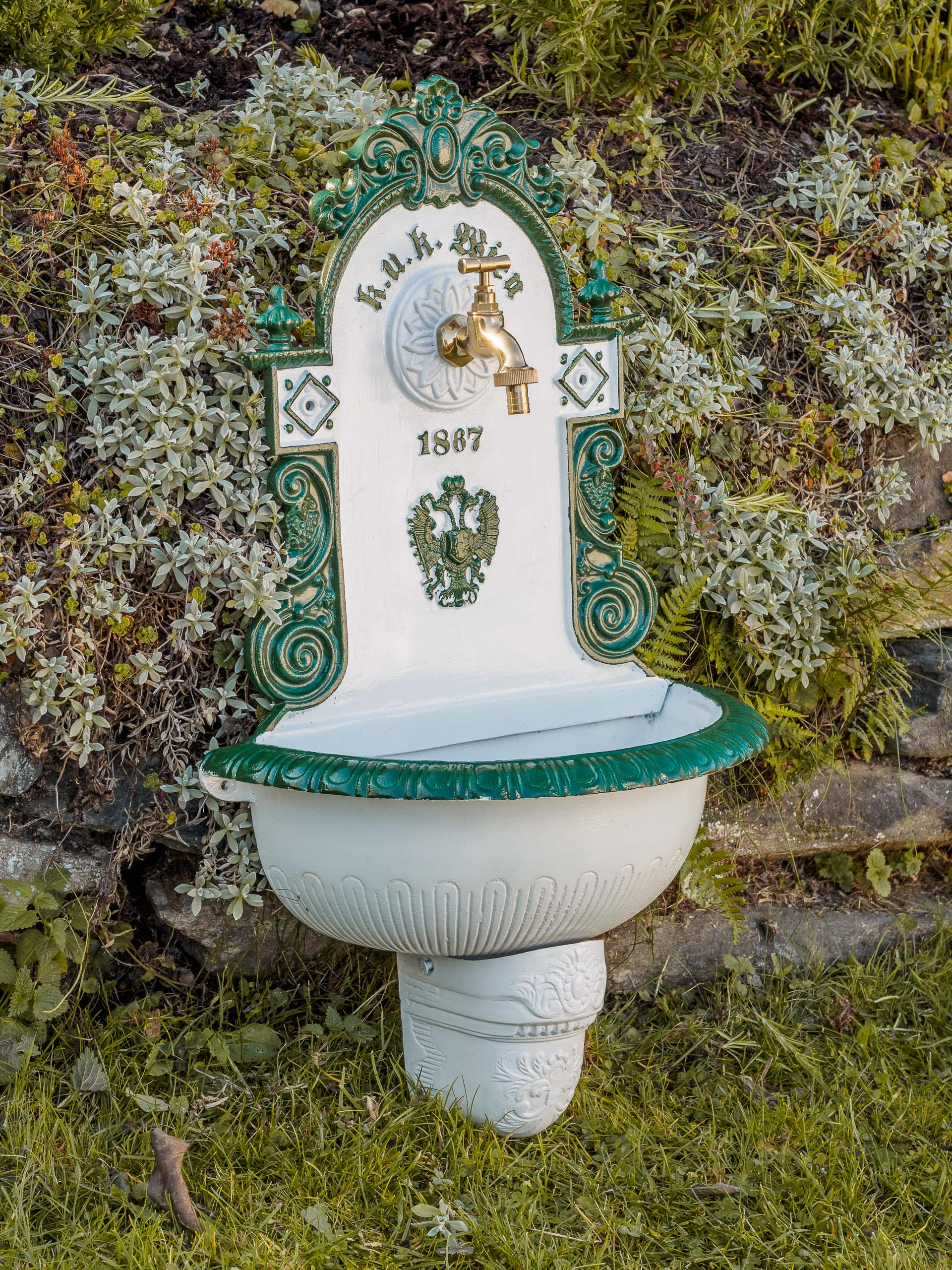 2015-11-07_Auktionshaus_011567298a095d21 Wandbrunnen Waschbecken Brunnen 72cm Alu Garten im Antikstil fountain garden