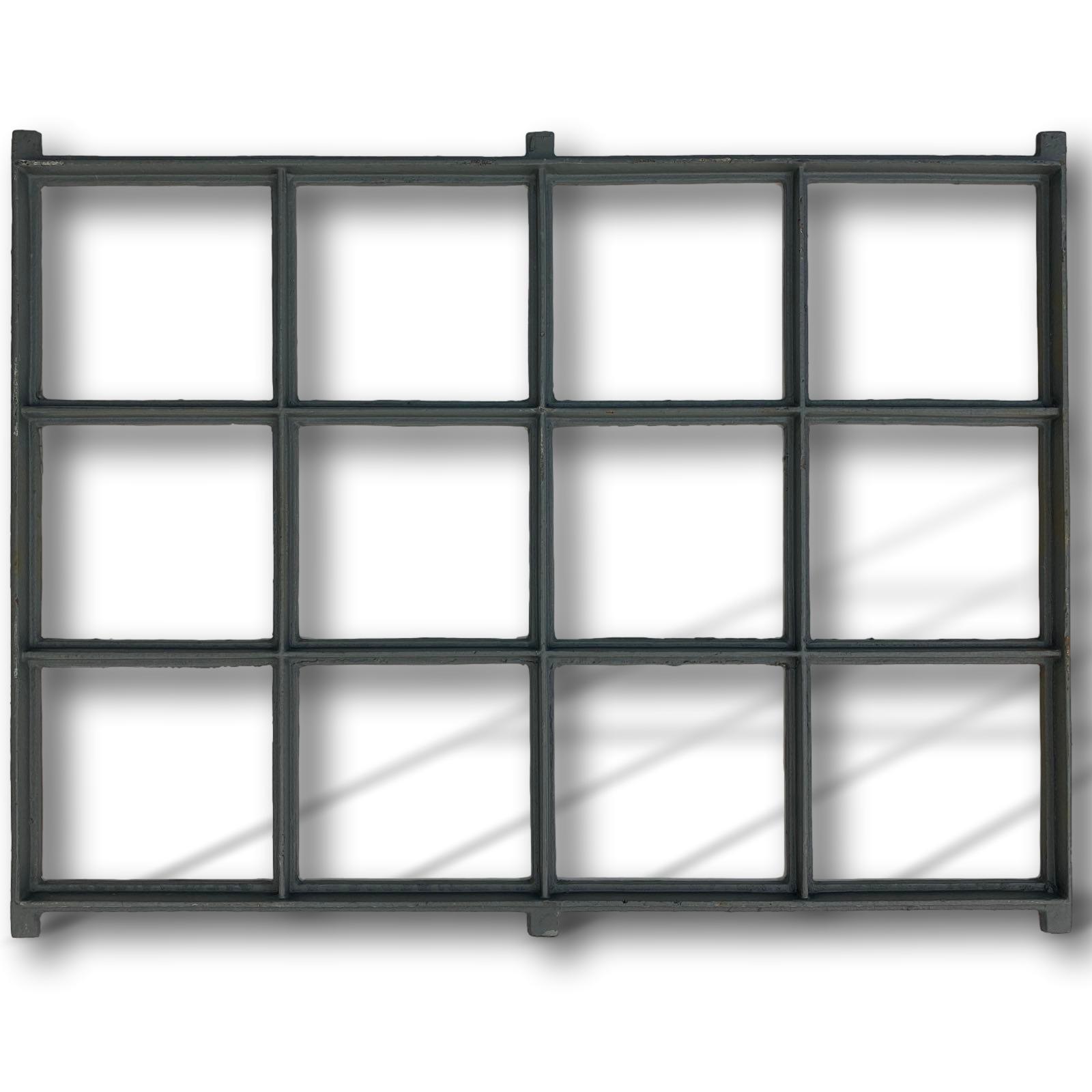 aubaho-F30-G-4a Fenster Grau Stallfenster Eisenfenster Scheunenfenster Eisen Antik-Stil 95cm